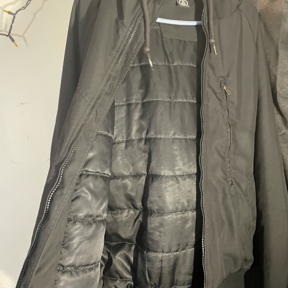 Black YKK Winter Hoodie - Picture 4 of 9